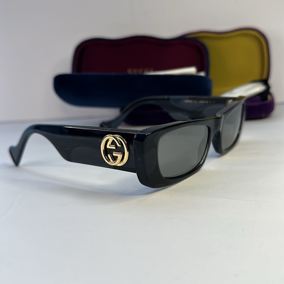 New Authentic Gucci GG0516S 013 52 Interlocking Logo on temples Sunglasses - Picture 4 of 12